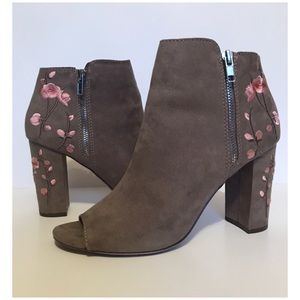 Candies Taupe Embroidered Suade Ankle Booties